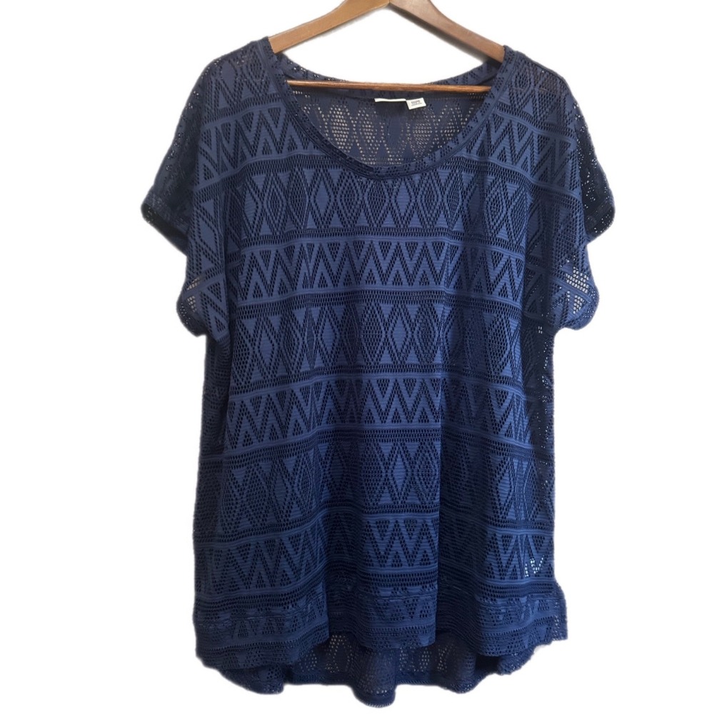 Cato Woman Top Womens 22/24W Navy Blue Excellent Geometric Crochet Knit